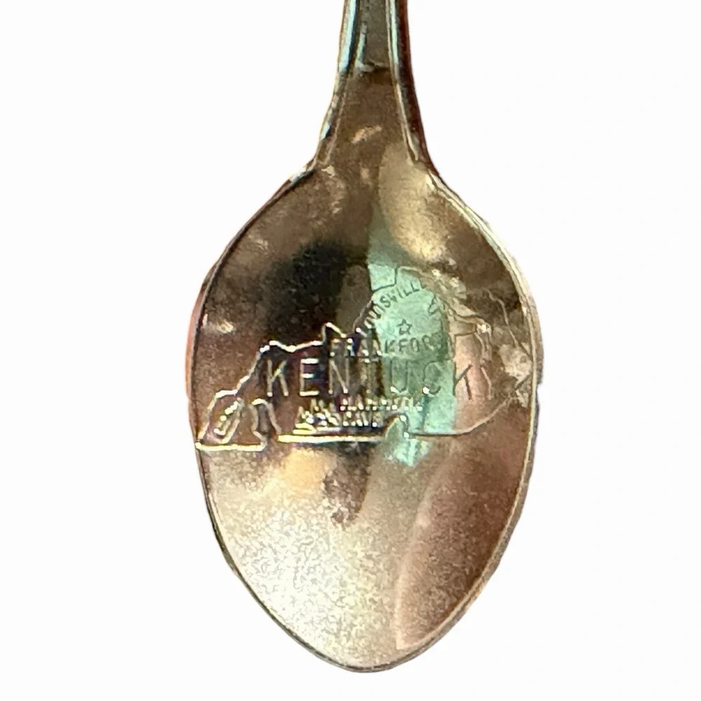 Unbranded map head